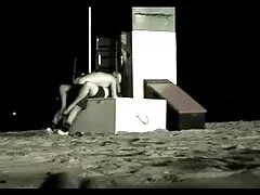 رعشة كبيرة على الشاطئ سكسي فرنسي بنات العامة الرجيج