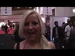 مع الحمار لأنه لا يتم فتح فليم سكسي فرنسي جميع الأبواب