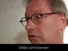 الزوج في سكسي فرنسي جامد حالة سكر تبا أختي