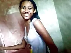 كيلسي مونرو يجلس افلم سكسي فرنسي على الحبل ، والسماح لها كس لعق